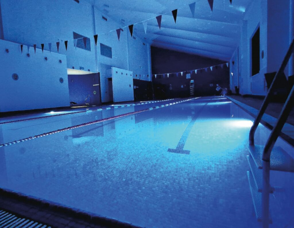 25m swimming pool in Rustington